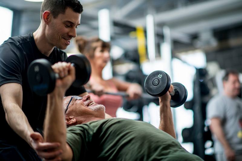 Зрплата фітнес тренера в Україні