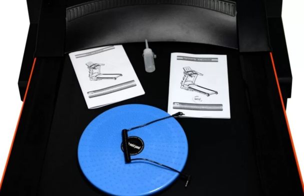 Беговая дорожка электрическая WCG 086M + Гантели + Массажер фото товара