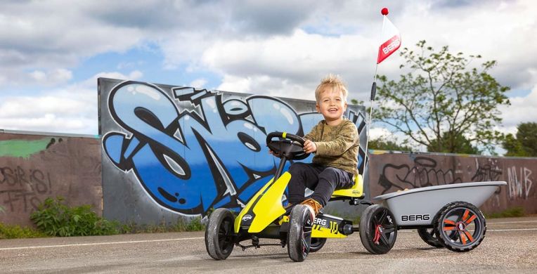 Веломобиль BERG Buzzy Aero купить Веломобиль BERG Buzzy Aero фото товара