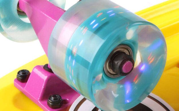 Скейтборд Penny Led Wheels Fish SK-405-1 купить Скейтборд Penny Led Wheels Fish SK-405-1 фото товара
